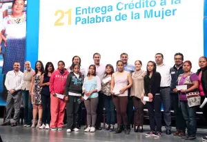 Entrega gobierno 5 mil poyos de Crédito a la Palabra de la Mujer