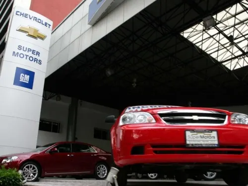 Se desploma 6.95% la venta de autos ligeros
