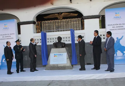 SEP dona busto del general Ignacio Zaragoza