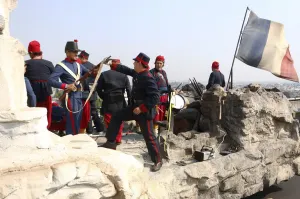 Desplegarán 150 policías para desfile del 5 de Mayo