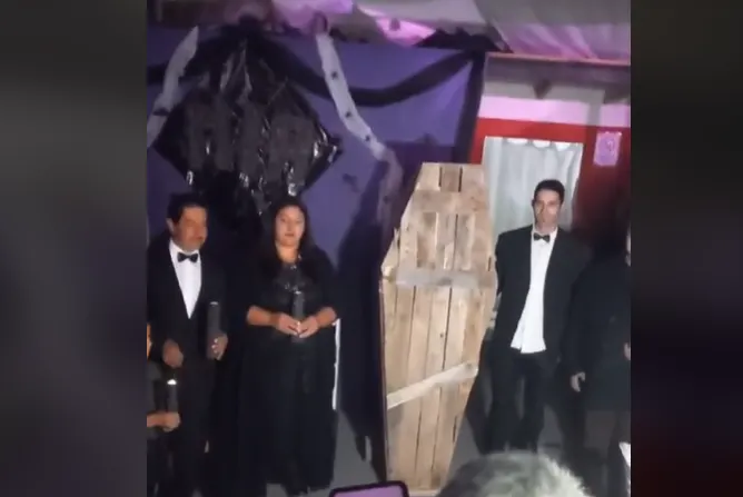 TikTok quinceañera
