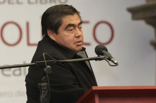 Gobierno respetará mandamiento judicial en caso de que la BUAP gane amparos contra reemplacamiento