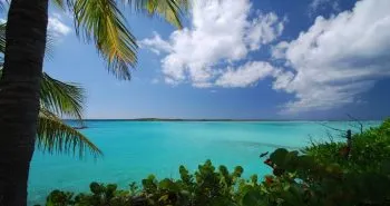 Isla caribeña busca personas para habitarla y poder convertirse en país