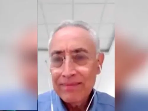 Profesor de NL humilla a alumno con Asperger durante clase en línea