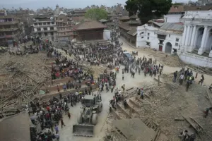 Buscan a posibles sobrevivientes de segundo terremoto en Nepal