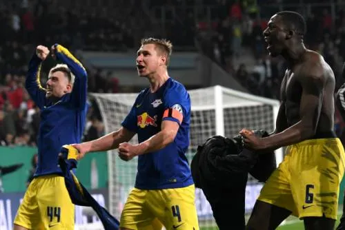 Leipzig vence al Augsburg y se instala en semifinales