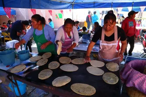 Asisten 11 mil visitantes a la Feria de la Gordita en La Resurrección