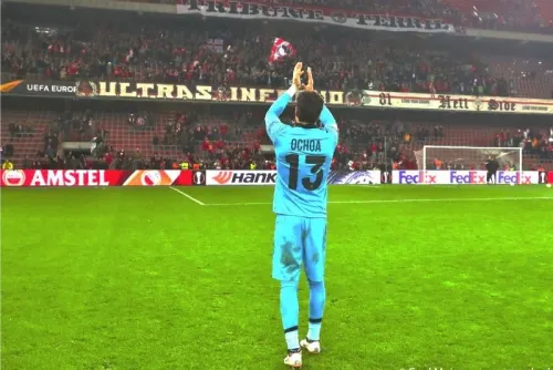 Standard de Lieja dice adiós a Guillermo Ochoa