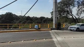 Hallan cadáver de un hombre en una barranca de Galaxia La Calera