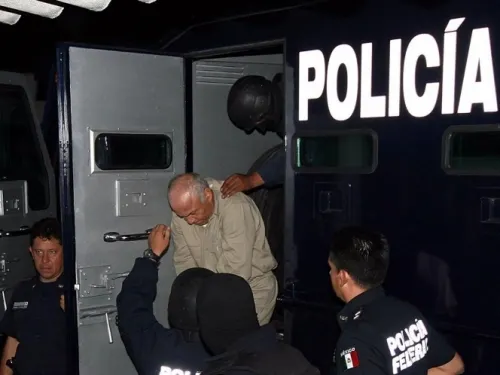 Tribunal revoca sentencia de 112 años contra Succar Kuri
