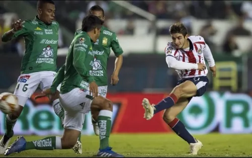 ¿A qué hora y por qué canal ver el Chivas vs León?