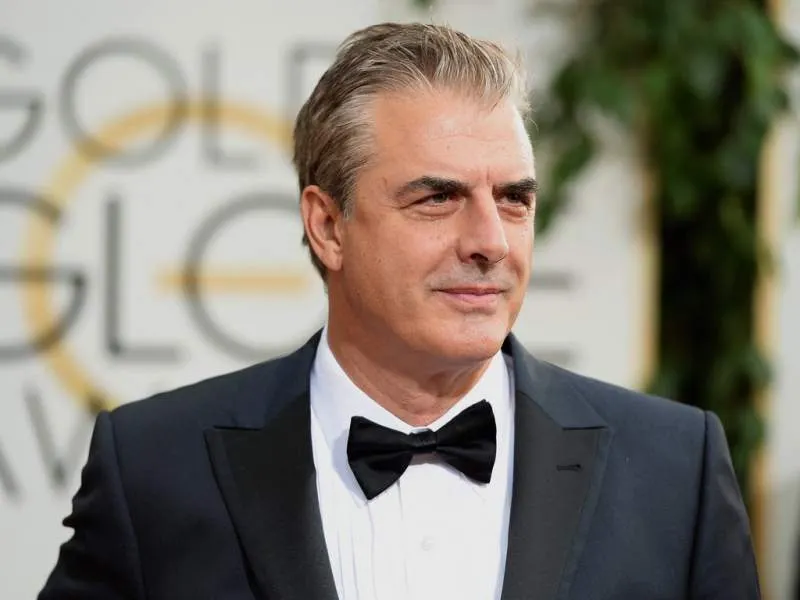 Surge nueva acusación contra Chris Noth por agresión sexual