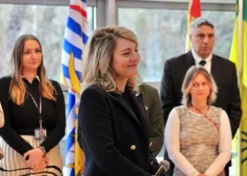 Canciller de Canadá viajará a México para reunirse con Claudia Sheinbaum 