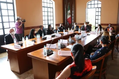 Alcalde de Tehuacán recibe exhorto del Gobernador a confinarse al dar positivo a Covid-19