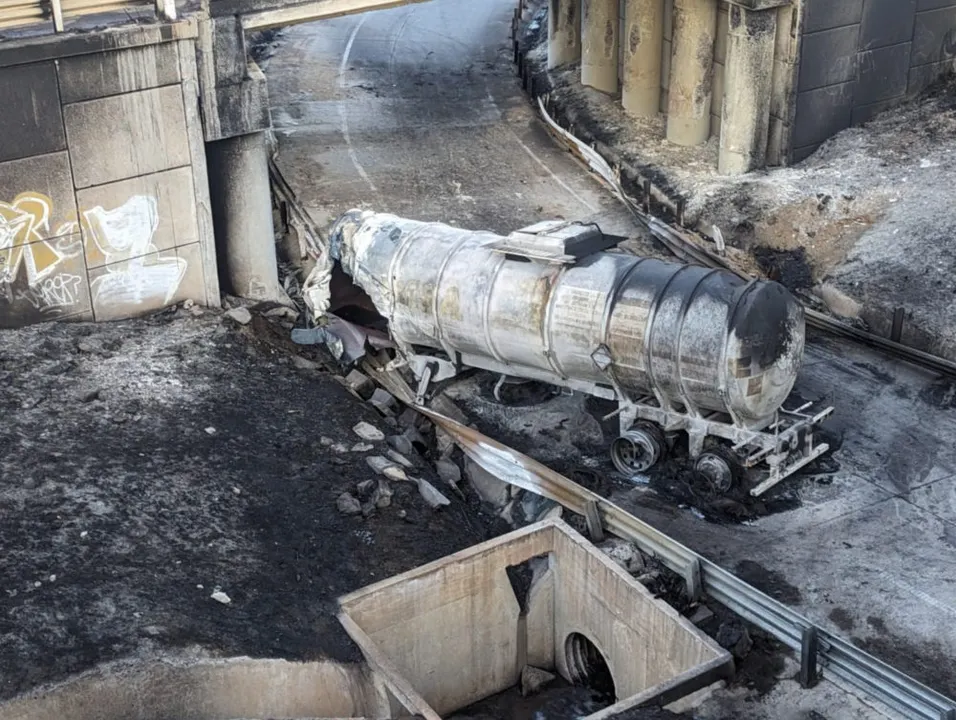 Vuelca Pipa Periferico Ecologico Momoxpan