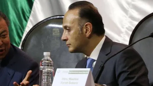 Mauricio Farah se perfila para administrar la Cámara alta