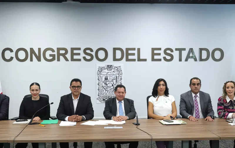 Avalan en Comisión de Desarrollo Económico del Congreso de Puebla exhorto para fortalecer industria textil