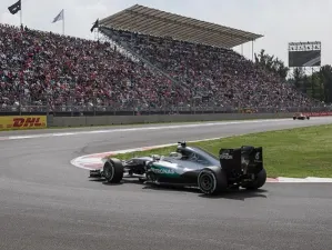 Cerca de 340 mil aficionados asistieron al GP de México
