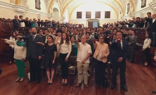 Alfonso Esparza toma protesta a los 175 nuevos integrantes del Honorable Consejo Universitario