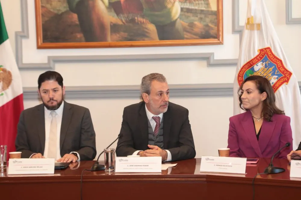 Presenta Pepe Chedraui a regidores avances del Plan Municipal de Desarrollo 2024-2027