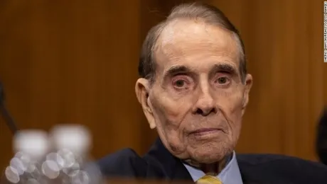 Muere Bob Dole, exsenador de EU y figura del Partido Republicano