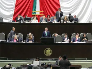 Videgaray llama a diputados a no establecer IVA en medicinas y alimentos