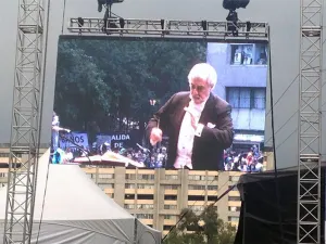 Ofrece Plácido Domingo concierto en recuerdo de víctimas de 1985