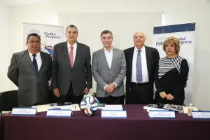 Sostiene Gali reunión para seguimiento del Torneo de los Barrios