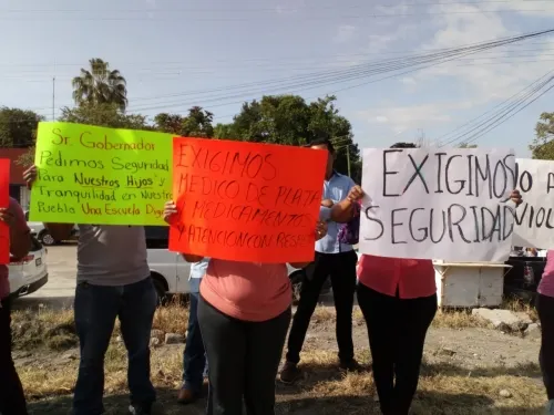 Habitantes de Tepexco culpan a la alcaldesa si se registra otro linchamiento