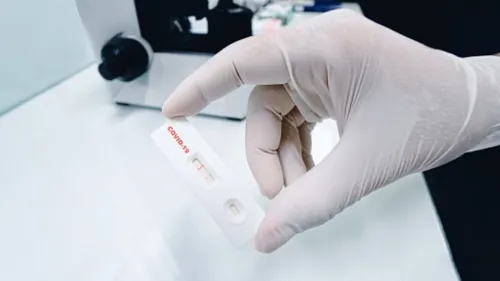 Cofepris autoriza uso de tres pruebas serológicas para detectar Covid-19