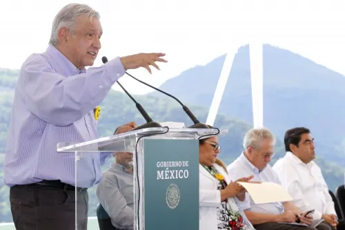 El gobierno federal no dejará solo al gobernador Barbosa: AMLO