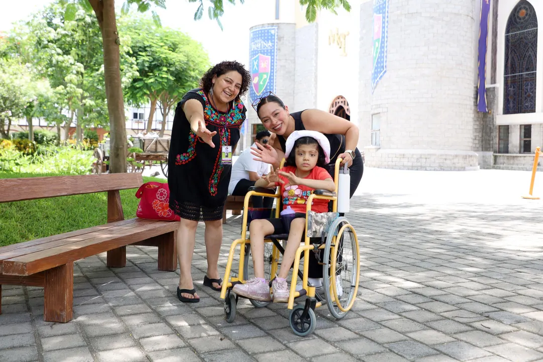 DIF Puebla Capital brinda a 54 familias del CMERI experiencia recreativa en Mundo Imáyina