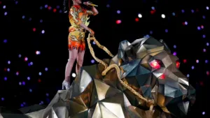 Katy Perry y Leny Kravitz encienden el Súper Tazón