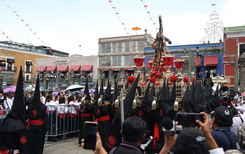 procesion-viernes-santo-pue-25