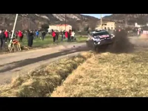 VIDEO: Piloto del Rally atropella a un fotógrafo y no lo asiste