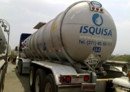 Alertan a Puebla y estados vecinos por robo de pipa con sustancia altamente tóxica