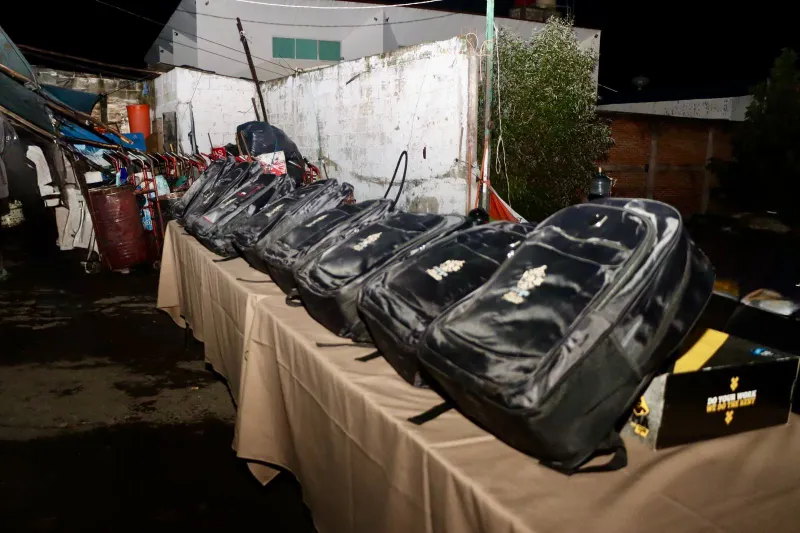 Más de 200 empleados reciben uniformes gracias a la política laboral de Ariadna Ayala en Atlixco