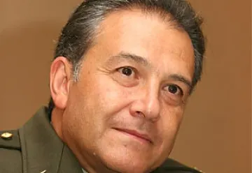 Acusan a asesor de EPN de favorecer a cárteles de narcos en Colombia