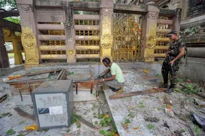 Explosiones dejan muertos en lugar sagrado del budismo en India