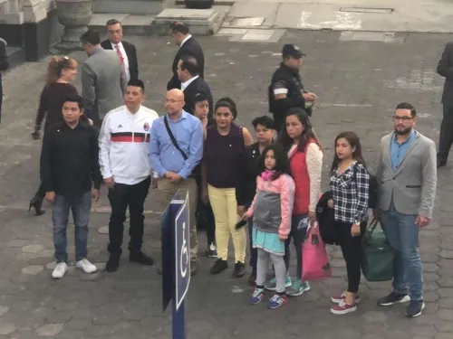 Padres de niños con cáncer interponen amparos y amagan con protestas