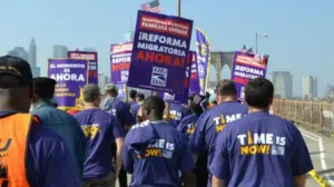 Unos 800 mil poblanos indocumentados en EEUU, con futuro incierto