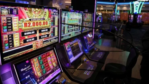 Mujer bate récord millonario de premio tragamonedas en casino de Florida