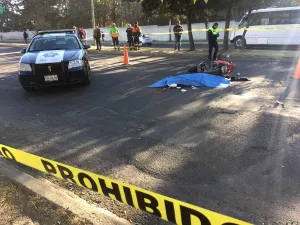 Muere estudiante de secundaria atropellada por pipa