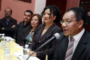 Denuncian amenazas contra alumnos que no marchen a favor de rueda en CENHCH