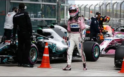 ‘”Checo'” Pérez, satisfecho tras clasificación en China