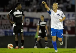 Nacional de Montevideo echa al Toluca de la Libertadores