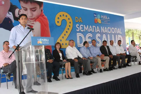 Invertir en salud, es invertir en el futuro de los poblanos: Salomón Escorza