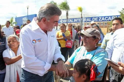 Tony Gali reporta avance de 85% en reconstrucción de hospitales y centros de salud