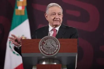 AMLO adelanta que New York Times prepara reportaje sobre financiamiento del narco a su campaña de 2018