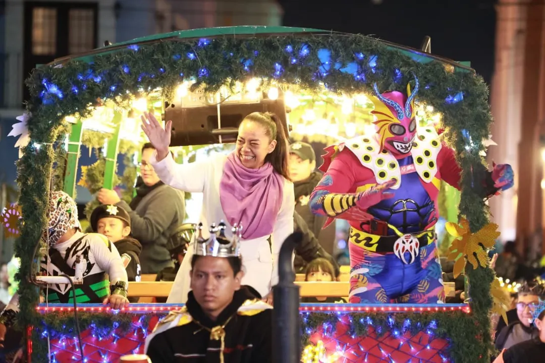 Ariadna Ayala impulsa la tradición del Desfile de Reyes 2026 en Atlixco
